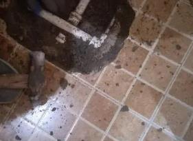 新乡市卫生间测漏水公司分享下新乡市自来水管道泄漏检测的具体位置分析。